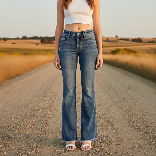 Judy Blue Mid Rise Vintage Wash Flare W/ Fray Hem