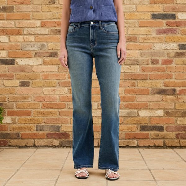 Judy Blue Mid Rise Alex Bootcut Denim